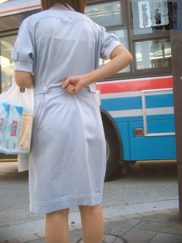 【ナースエロ画像】可愛い看護師さんの透けパン＆透けブラが堪らな過ぎるｗｗｗ-02