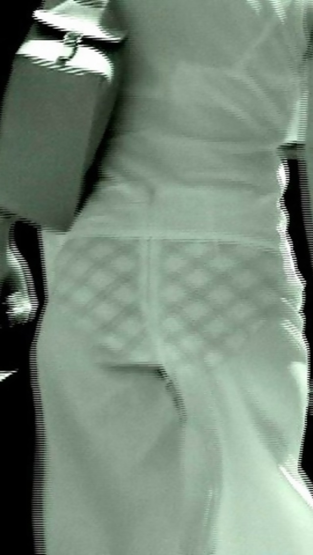 【赤外線盗撮エロ画像】素人女性の着衣から透けて見える下着のエロさは半端ないｗｗｗ-15