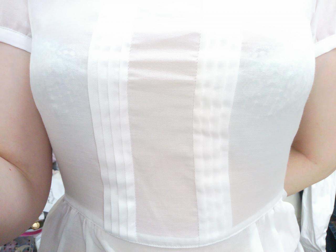 【透けブラ盗撮エロ画像】お姉さんの下着が透けまくりなんだけど、見ていいんだよね？ｗｗｗ-06